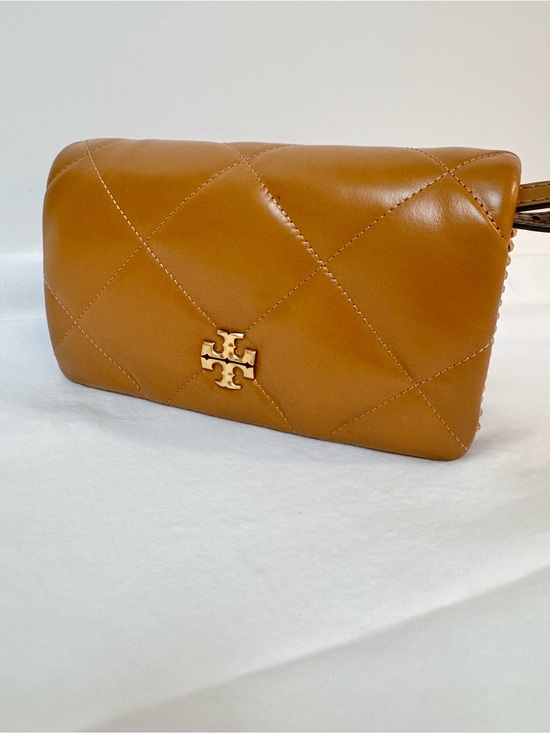 Tory Burch Handbags - Tory Burch Quilted Leather Crossbody in Camel Brown with Gold Logo
